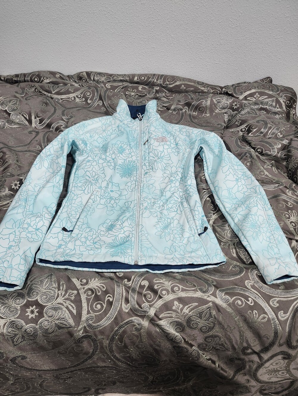The North Face Multi Tone Light Blue Floral Soft Shell Jacket